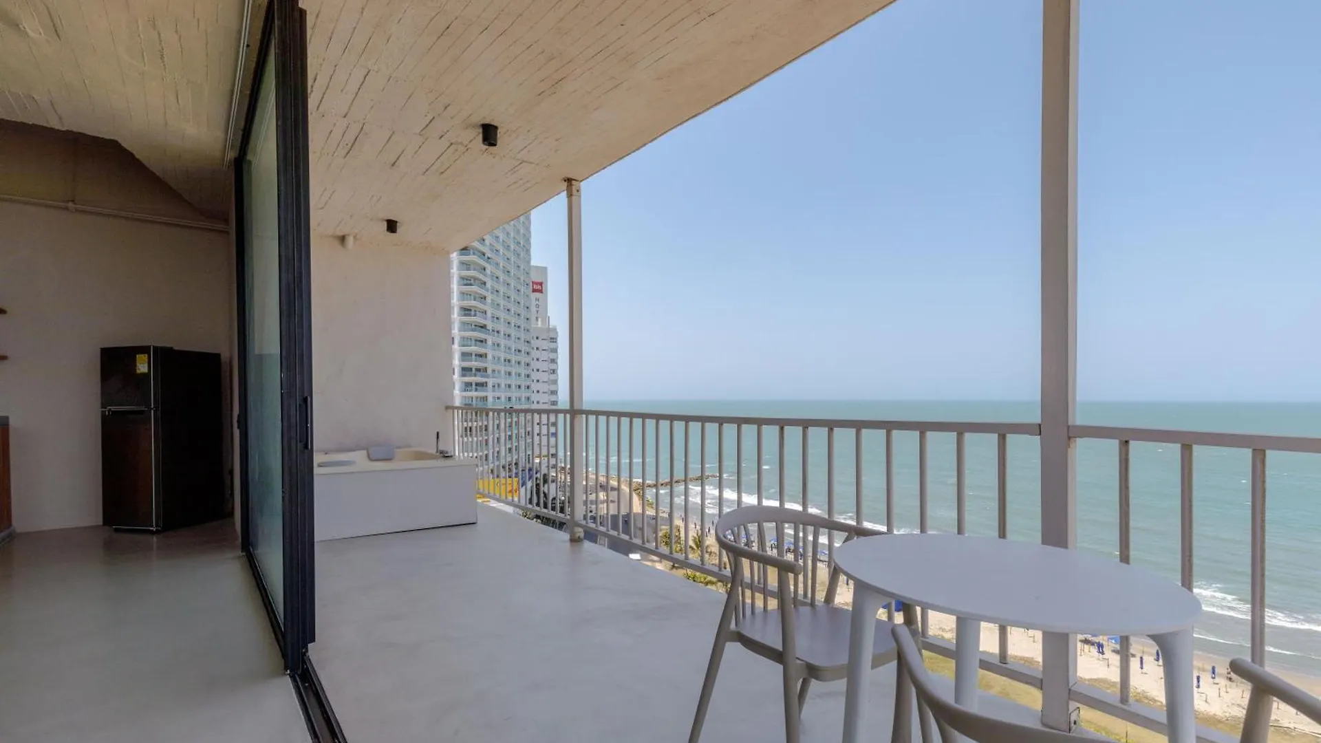 Bondo Estudio Cartagène 0*,