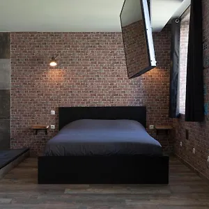 https://loft-new-yorkais-spa.hotels-rhonealpes.com